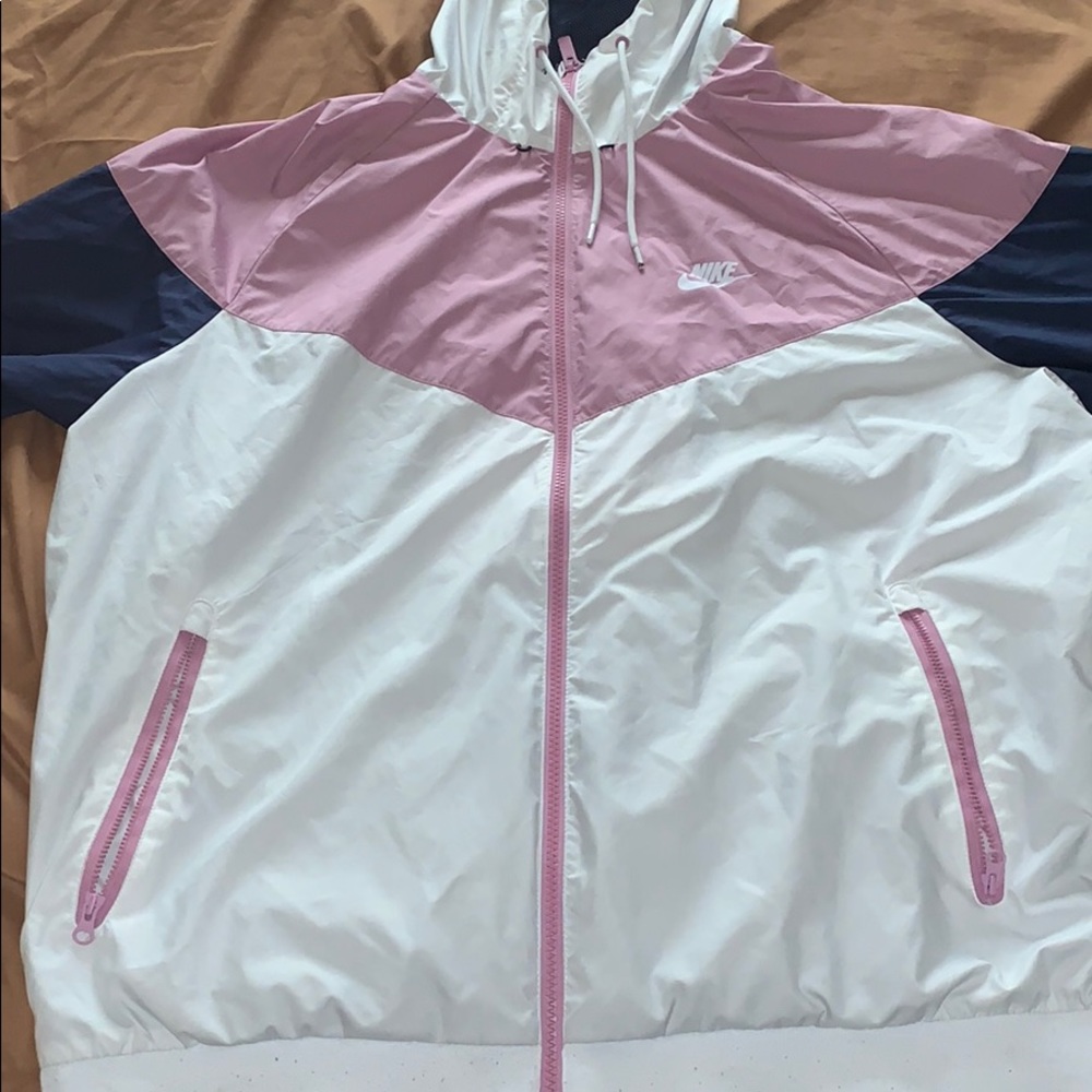 Nike windbreaker